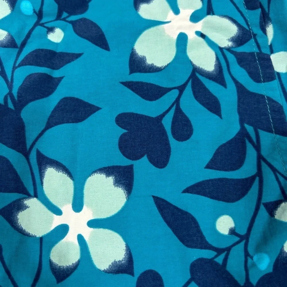Patagonia Button Out Boardie Wrap Skirt Women’ 8 Blue Floral Snap Button Swim